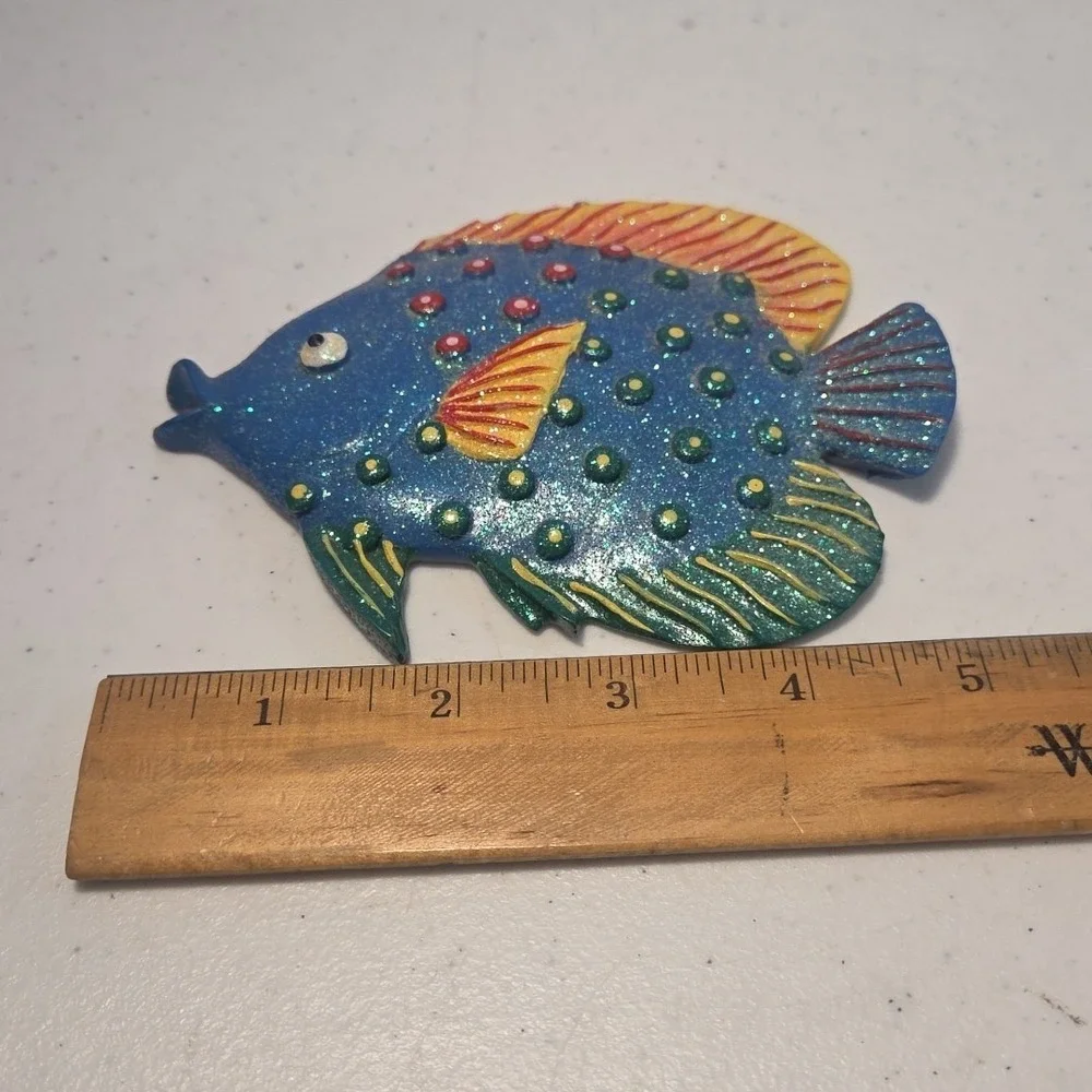 Vintage Sparkly Tropical Plaster Fish Wall Glittee Rainbow Ocean Water Plaque